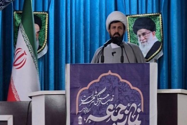 امام جمعه زهک: نخبگان باید جایگاه تمدنی ایران را به جوانان بشناسانند