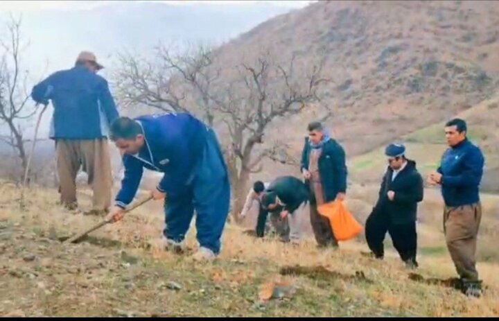 برگزاری مراسم «زاگروسانه» با رویکرد حفاظت از منابع طبیعی در روستای نسل