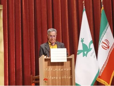 تأثیر قصه‌گویی و کتابخوانی در شکل‌گیری شخصیت کودکان