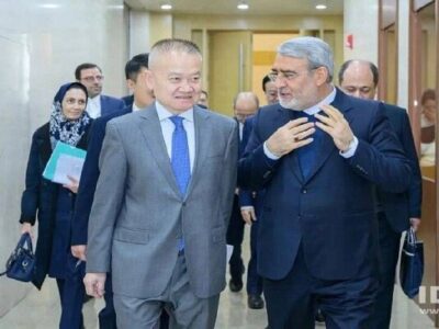 تأکید تهران و پکن بر اجرای توافق‌ها و گسترش شراکت استراتژیک