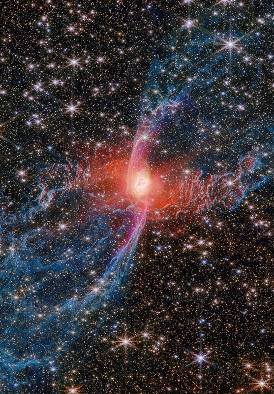 تصاویر تازه تلسکوپ جیمزوب از لحظه مرگ یک ستاره تصاویر تازه تلسکوپ جیمزوب از لحظه مرگ یک ستاره