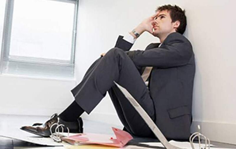 حس انجام هیچ کاری را ندارید؟ ۷ نکته برای غلبه بر بی‌لذتی