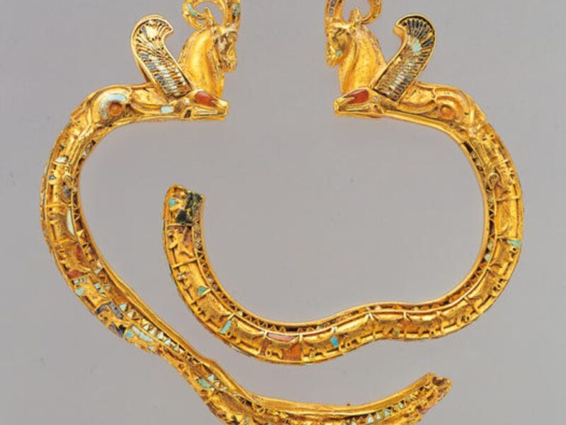 دستبند زرین هخامنشی