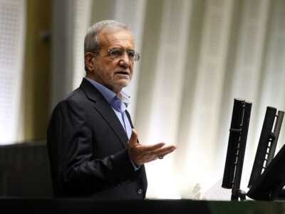 سوال از پزشکیان در مجلس کلید خورد