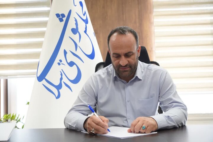 شیرین‌زاد: کابینه ضعیف است؛ وزرای ناکارآمد استیضاح شوند