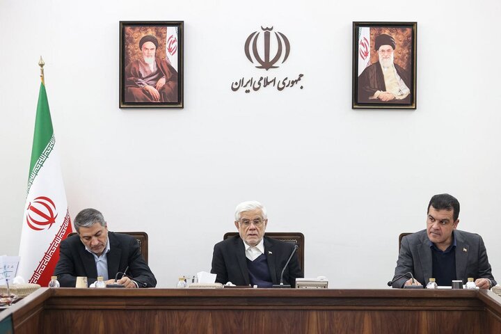 عارف: برنامه ستاد ویژه توسعه فناوری برای تابآوری برق جدی پیگیری شود