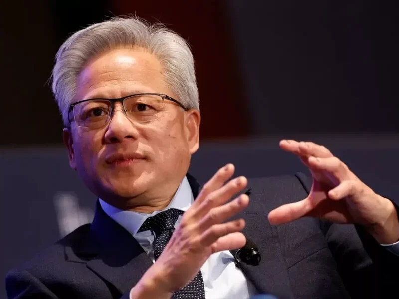 مدیرعامل انویدیا برای رسیدن به بهترین پاسخ از چندین هوش مصنوعی استفاده می‌کند