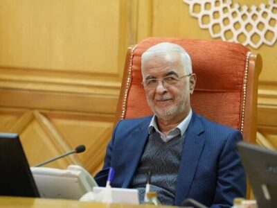 مومنی: معتمدان نقش مهمی در فرآیند برگزاری انتخابات بر عهده دارند