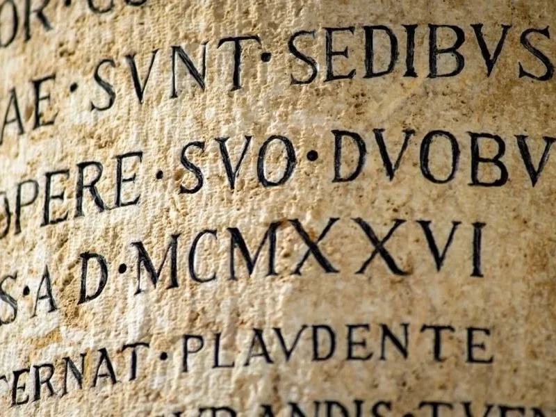 هوش مصنوعی جدید گوگل کتیبه‌های باستانی رومی را رمزگشایی می‌کند