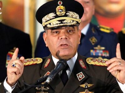 وزیر دفاع ونزوئلا: با قدرت از مرزهایمان دفاع می‌کنیم