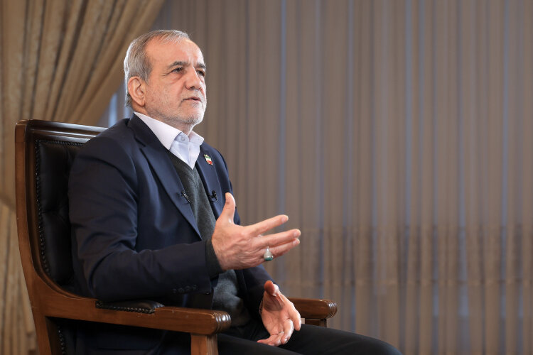 پزشکیان: روایت ناتوانی دولت، پروژه رسانهای دشمن است