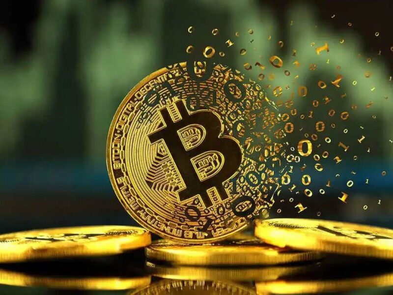 پیش‌بینی قیمت بیت کوین در سال ۲۰۲۶ / الان بیت کوین بخریم یا نه؟