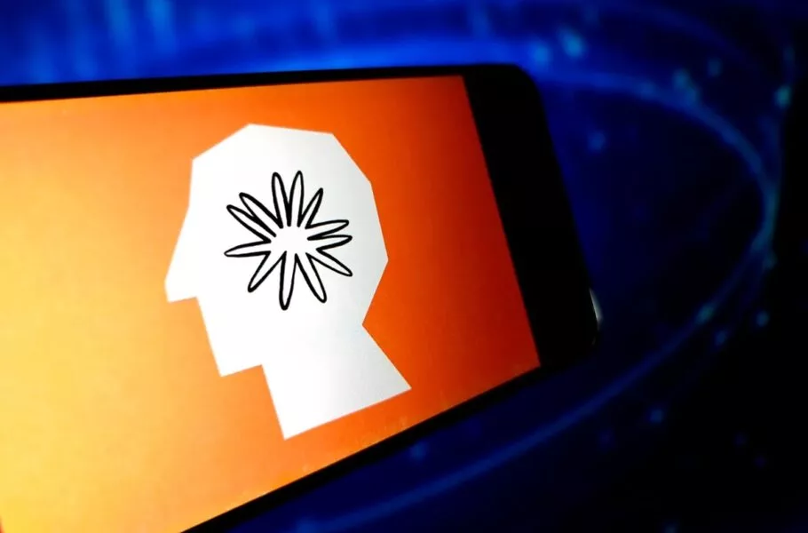 چتبات هوش مصنوعی Claude بهصورت رسمی با Canva یکپارچه شد