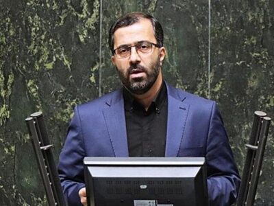 گودرزی: مشکلات اقتصادی امروز، نتیجه اعتماد به آمریکاست