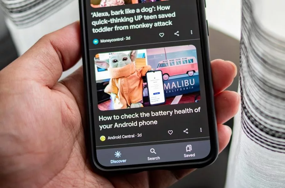 گوگل با تمرکز بر AI Mode جستجو در موبایل را مکالمه‌محور می‌کند [تماشا کنید]