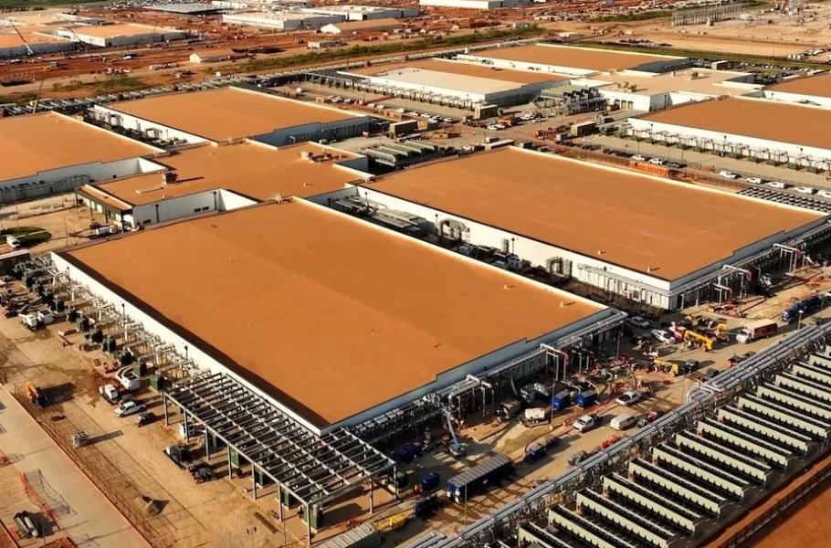 OpenAI با همکاری اوراکل و سافتبانک ۵ مرکز داده هوش مصنوعی جدید میسازد