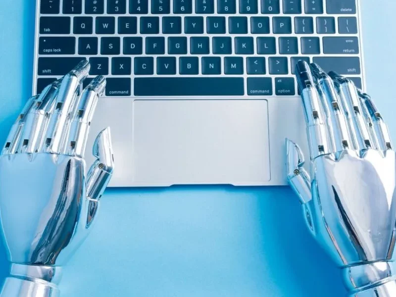 اثر هوش مصنوعی بر بازار کار: کاهش 19 درصدی آگهی‌های استخدام و جایگاه‌های شغلی