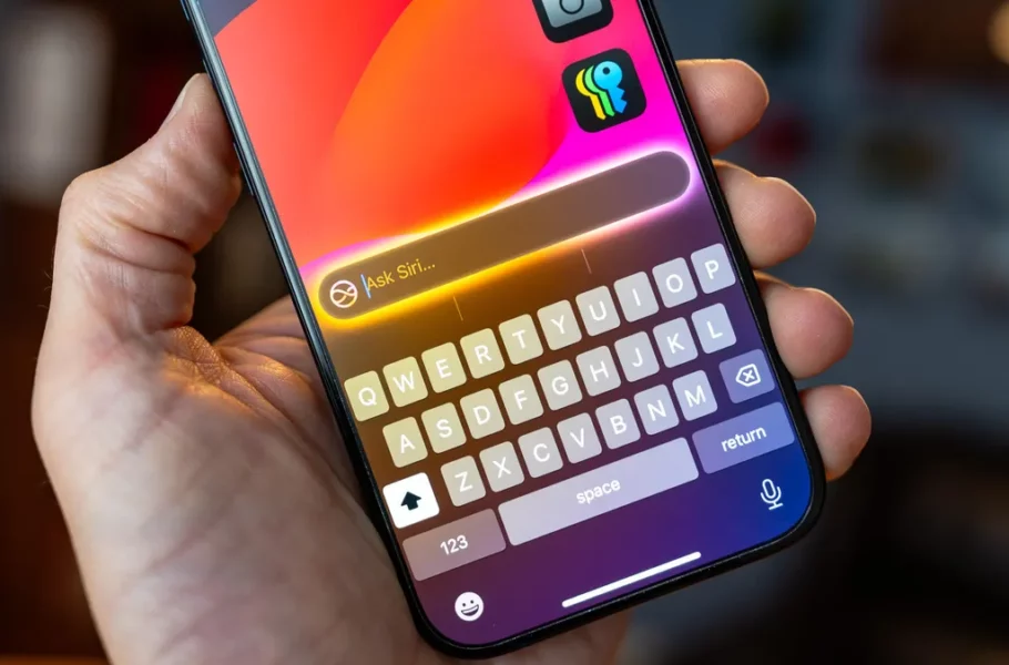 بلومبرگ دلایل ناکامی اپل در عرضه نسخه پیشرفته سیری را فاش کرد