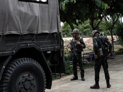 تایلند ۱۸ سرباز کامبوجی را پس از ۱۵۵ روز آزاد کرد