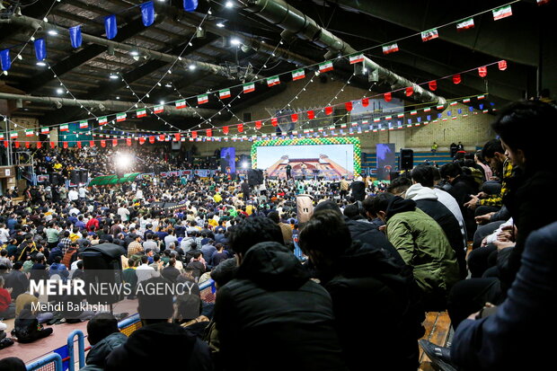 جشن میلاد امیرالمؤمنین(ع) و بزرگداشت شهید سلیمانی در قم برگزار شد