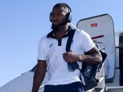 جنجال در زمین / دو بازیکن استقلال درگیر شدند