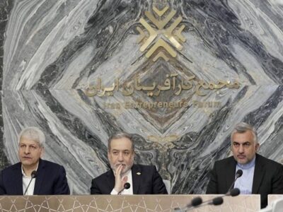 عراقچی: وزارت خارجه همکاری با شرکای خارجی را تسهیل می‌کند