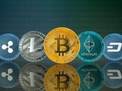 قیمت ارز‌های دیجیتال امروز دوشنبه ۱۵ دی ۱۴۰۴ / بیت کوین و اتریوم افزایش قیمت ثبت کردند