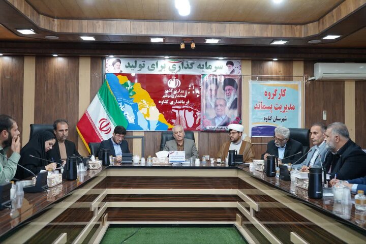 معاون فرماندار گناوه: مراکز غیرقانونی پسماند پلمب می‌شوند