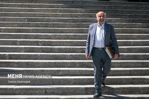 میدری: کالا برگ به تمامی ایرانیان پرداخت می‌شود