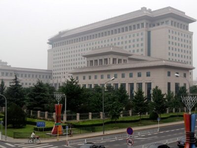 هشدار شدید اللحن وزارت دفاع چین به هرگونه دخالت خارجی در تنگه تایوان