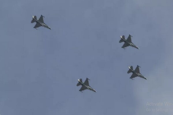 پرواز گسترده جنگنده‌های رژیم صهیونیستی در جنوب سوریه