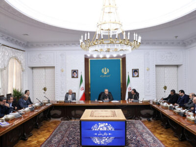 پزشکیان: موانع تولید و صنعت را با حضور فعال تولیدکنندگان برطرف می‌کنیم