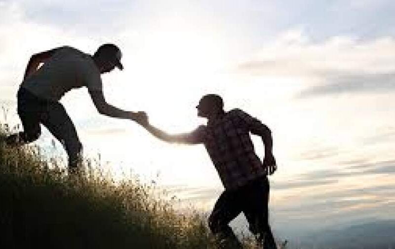 چگونه به یک دوست در بحران روانی کمک کنیم ؟