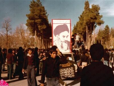 آزادی و استقلال ملی کشور در گروی آموزه‌های قرآن است