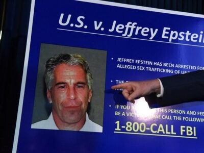 آزمایشگاه فروپاشی سوپرایگو در تمدنِ بی‌مهار