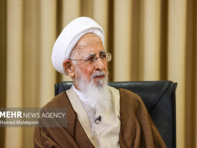 آیت الله جوادی آملی: فجایع امروز جهان با جاهلیت‌زدایی درمان می‌شود