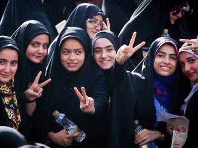 از ادبیات بحران فرهنگی تا واقعیت هویت‌های چندلایه نسل جدید