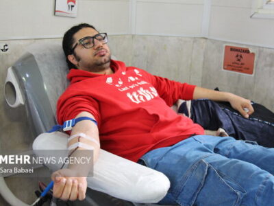 استقرار تیم انتقال خون کرمانشاه در سرپل‌ذهاب