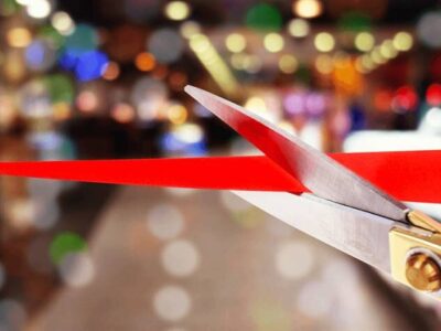 افتتاح کارگاه تولیدی صنایع‌دستی در شهرستان هیرمند به مناسبت دهه فجر