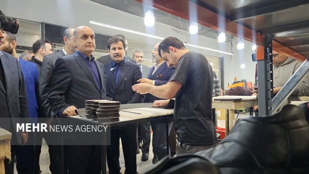 افتتاح ۴۶ پروژه سرمایه‌گذاری با حضور معاون رئیس‌جمهور در انزلی