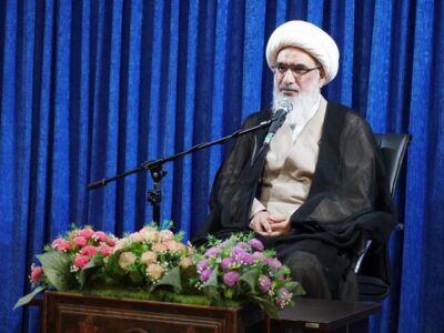 امام جمعه بوشهر: ملامت‌ها اهل ایمان را از مجاهدت دور نمی‌کند