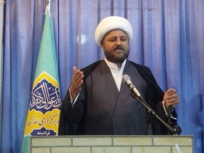 امام جمعه فراشبند: تقوا راز شجاعت ملت ایران در برابر فشارهاست