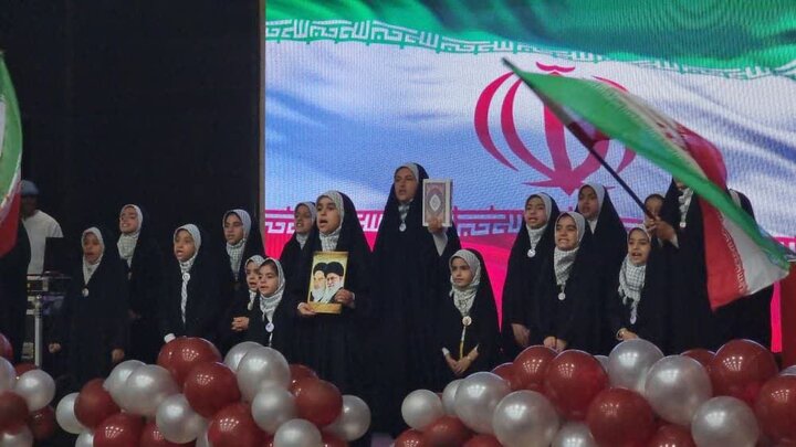 امام جمعه گناوه: جشن گلریزان نماد کرامت انسانی و همدلی اجتماعی است امام جمعه گناوه: جشن گلریزان نماد کرامت انسانی و همدلی اجتماعی است