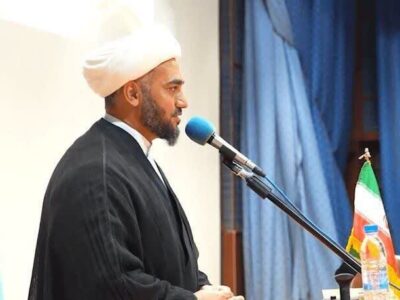 امام‌جمعه بم: ملت ایران در مرحله آزمون نهایی انقلاب قرار دارد