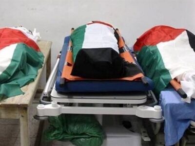 انتقال پیکر ۵۴ شهید فلسطینی به بیمارستانی در غزه