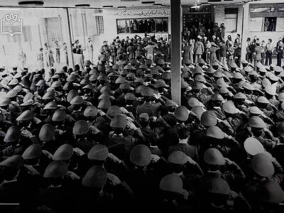 انقلاب اسلامی: فلسفه‌ای نو در گذرگاه معنا و تحول