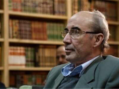 اهدای 10 هزار جلد کتاب بی‌نظیر به فرهنگستان زبان