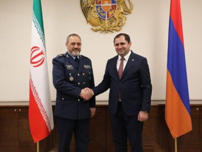 اهمیت و پیامدهای سفر وزیر دفاع ارمنستان به ایران