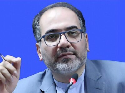 اکبری: حق مردم تنها با تلاش مخلصانه و کارآمدی جوانانه ادا می‌شود