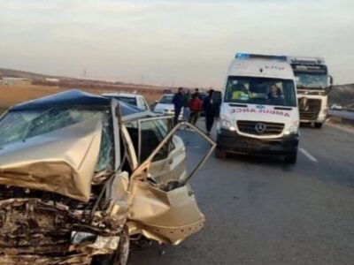 ایران‌نژاد: واژگونی سواری پژو در خنداب چهار مصدوم بر جای گذاشت